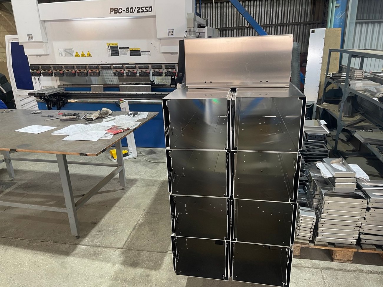 Алюминиевые кожухи толщиной 1,5 мм изготовлены на лазерном станке LaserCWM