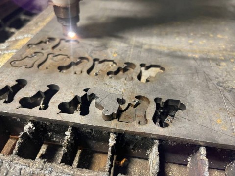 Лазерная резка малогабаритных деталей из стали в Киеве | LaserCWM