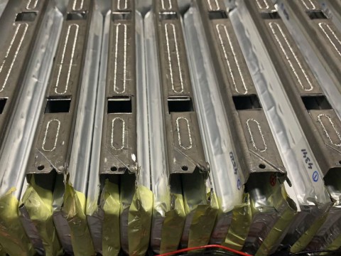 Лазерная сварка алюминиевых токопроводов для суперконденсатора в специализированной компании LaserCWM